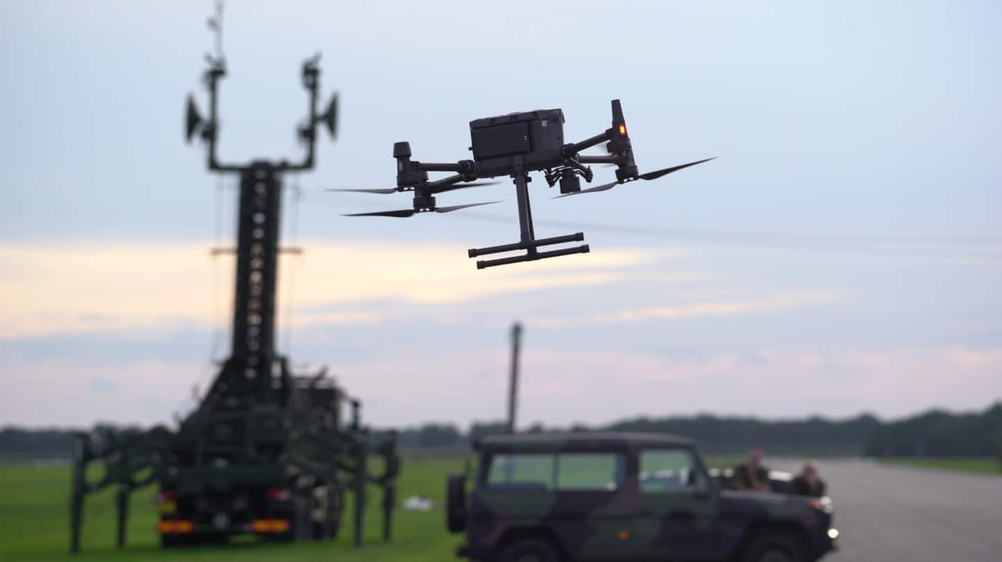 Ejercicios de la OTAN con socios de la industria sobre tecnología antidrones.