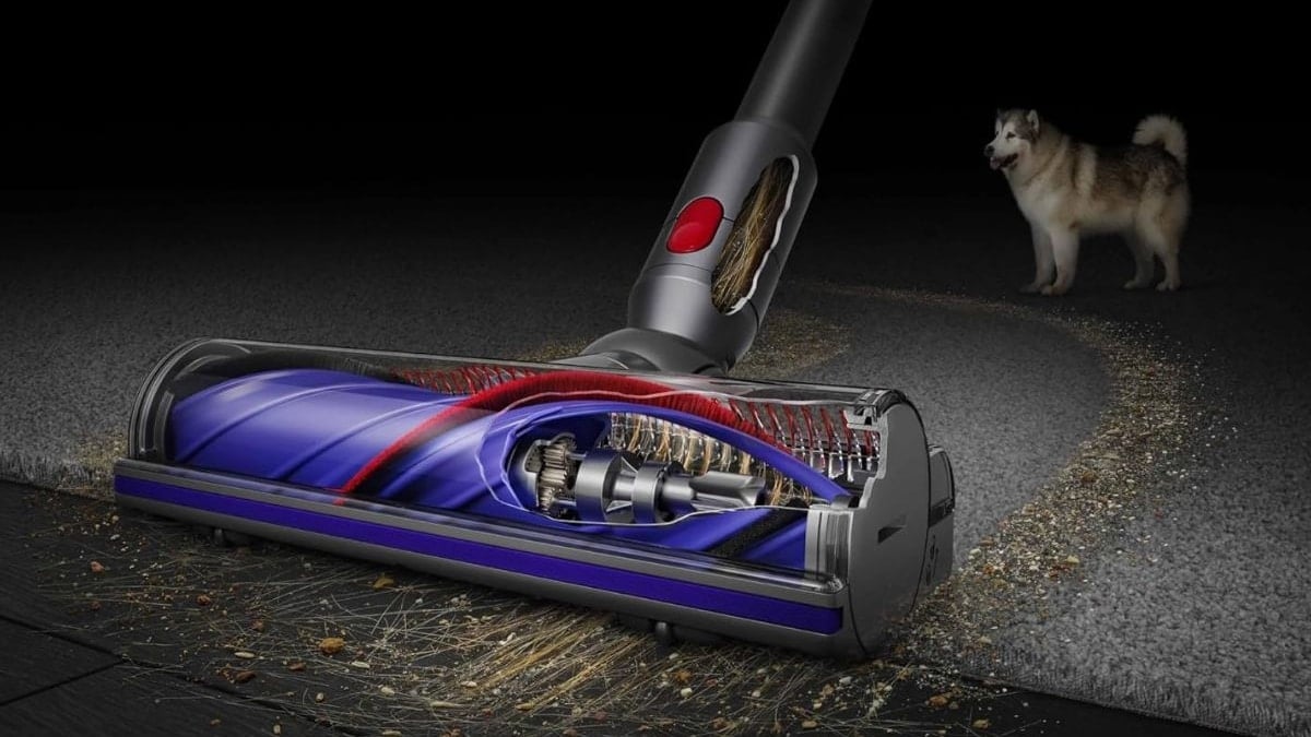 Dyson V8 Advanced con su succión potente y diseño ligero y práctico ahora por menos de 300€