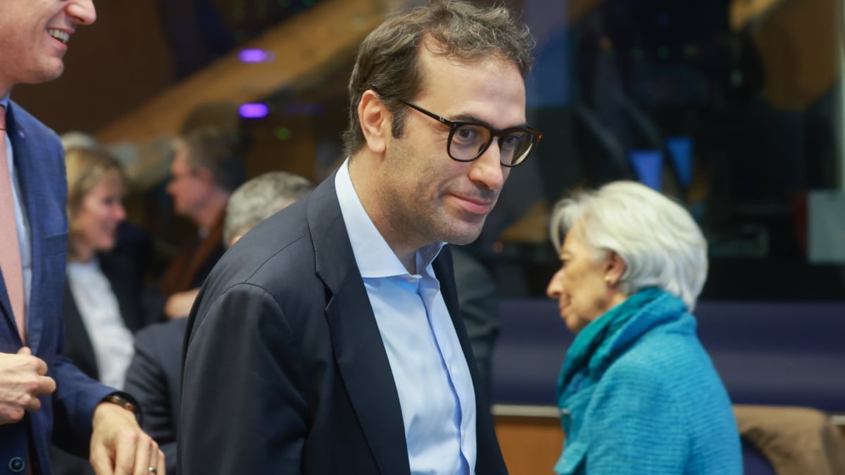 Moncloa evita escalar el choque con Díaz por los permisos por fallecimiento tras el freno de Cuerpo