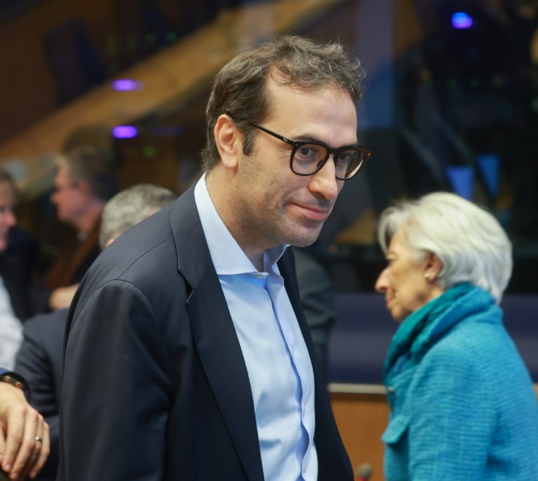 Moncloa evita escalar el choque con Díaz por los permisos por fallecimiento tras el freno de Cuerpo