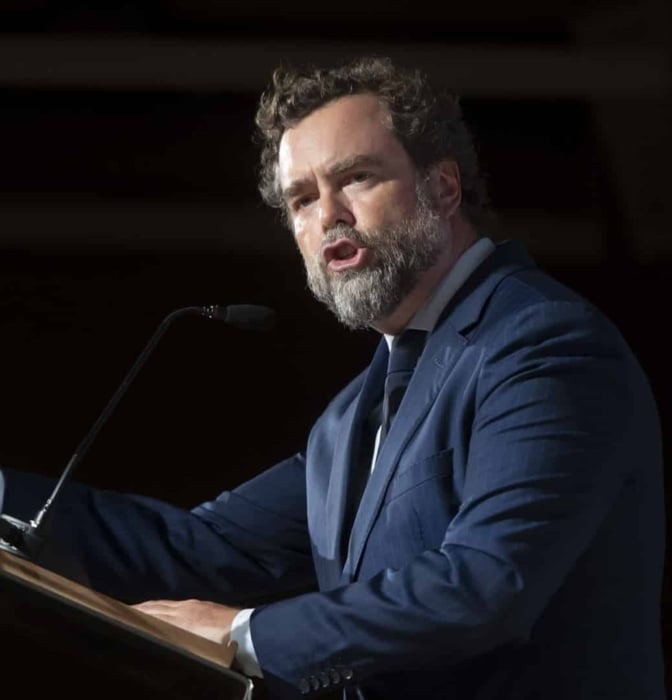Espinosa de los Monteros copia el modelo de FAES en Atenea: campus de verano y entrega de premios a los "españoles ejemplares"