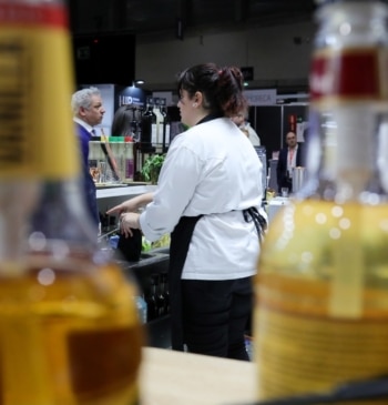 El paro sube un 2,3% en verano y el empleo marca nuevo [...]
