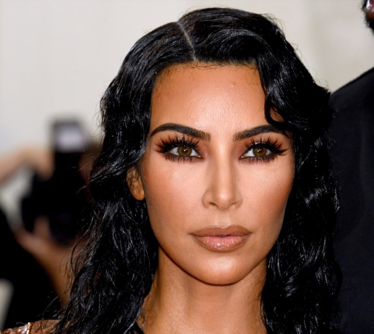 Kim Kardashian confiesa que su divorcio de Kanye West le provocó un aneurisma cerebral