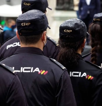 Tres detenidos en Usera la violación de la hija menor de edad [...]