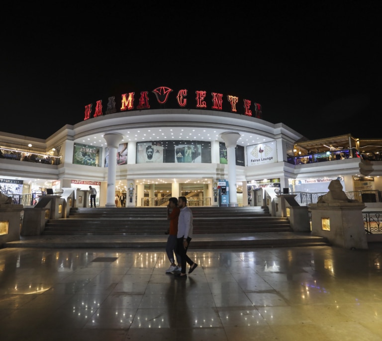 Sharm el Sheij, 'Las Vegas' de Egipto donde Israel y Hamás negocian la paz