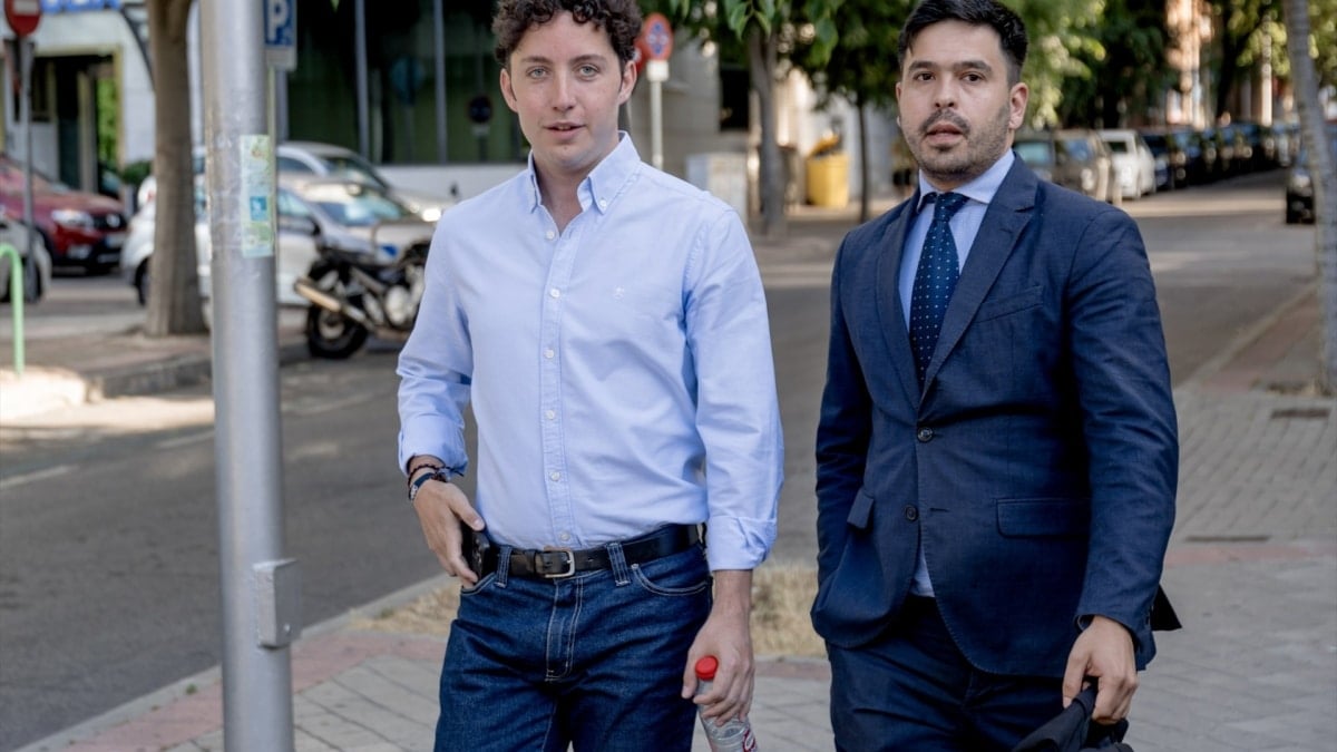 El Supremo absuelve al 'Pequeño Nicolás' por fingir que era del Gobierno