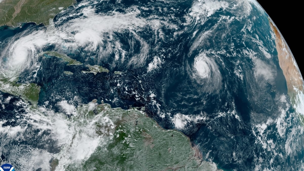 El huracán Melissa, de categoría 5, toca tierra en Jamaica con vientos de casi 300 km/h