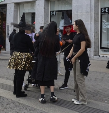 Planes para Halloween en España: guía completa de actividades y alojamientos