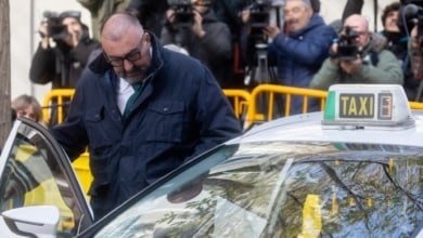 El riesgo de fuga y las grabaciones que no ha entregado al juez ponen a Koldo a un paso de la cárcel