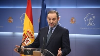 Ábalos insiste en su inocencia y busca no involucrar al PSOE