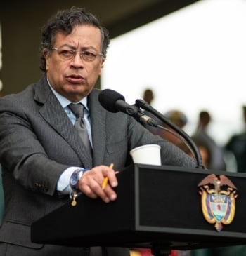 Petro niega las acusaciones de Trump: "Está engañado. El principal enemigo del narcotráfico [...]