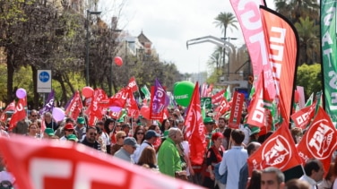 Los sindicatos anuncian movilizaciones el 30 de octubre por la subida salarial de los funcionarios