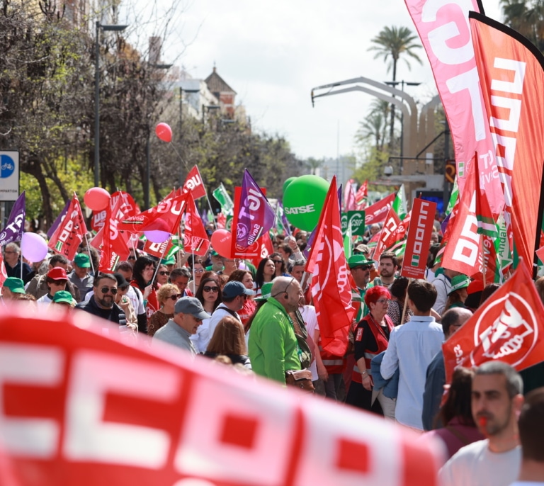 Los sindicatos anuncian movilizaciones el 30 de octubre por la subida salarial de los funcionarios
