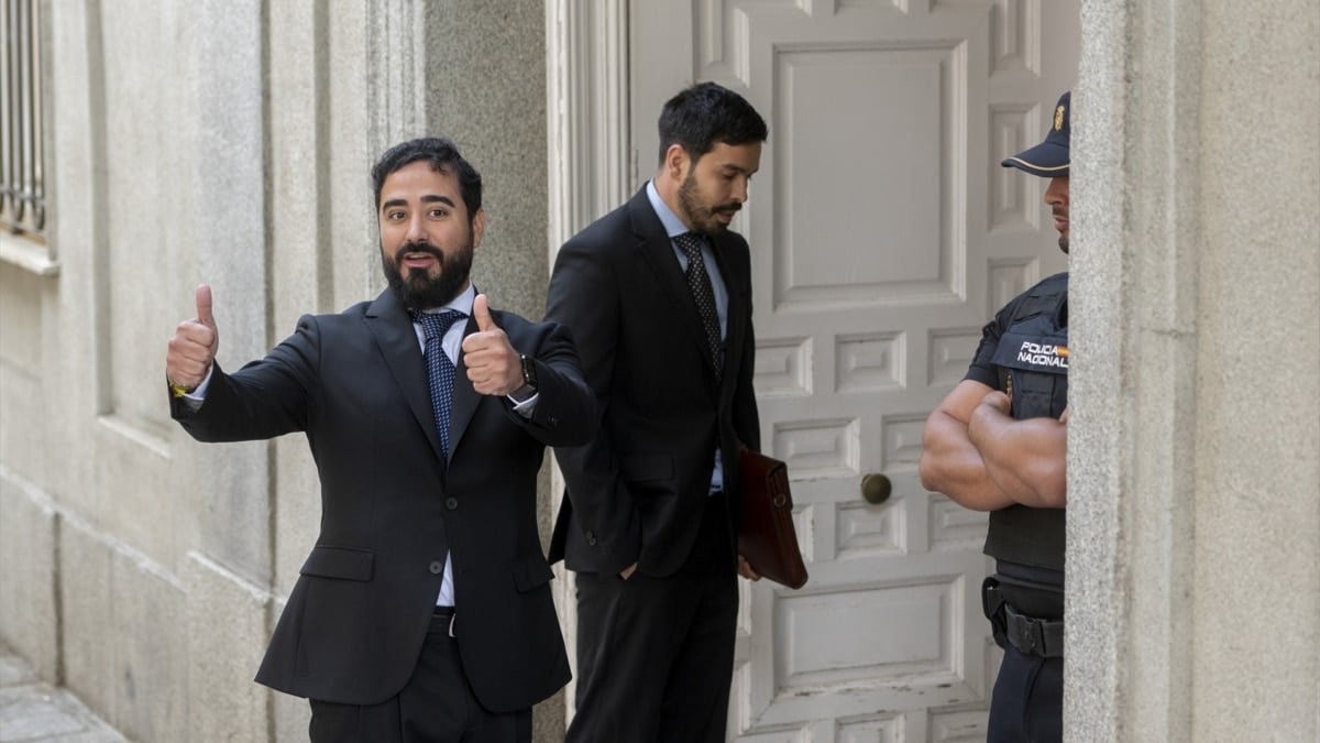 El Supremo pide ayuda a EEUU en la causa contra Alvise por difundir una prueba falsa de Covid atribuida a Salvador Illa