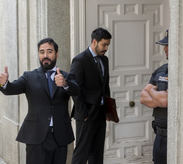 El Supremo pide ayuda a EEUU en la causa contra Alvise por difundir una prueba falsa de Covid atribuida a Salvador Illa