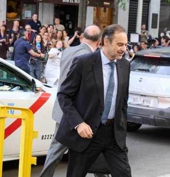 El juez del Supremo rechaza la renuncia de Ábalos y le obliga [...]