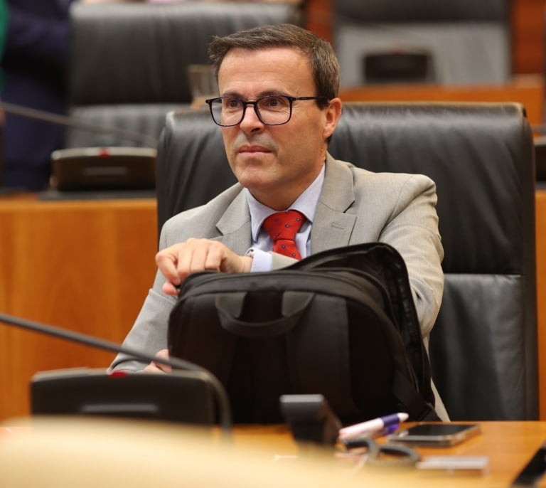 El PSOE cree que Guardiola no tendrá mayoría absoluta y que puede competir aun con el partido débil y Gallardo procesado