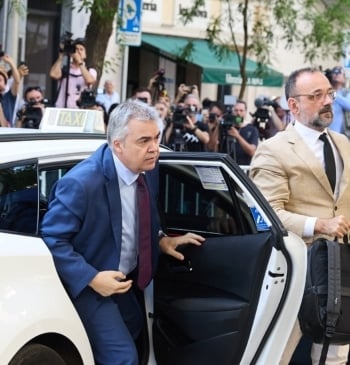 Santos Cerdán cuestiona ahora a los agentes de la UCO porque no [...]