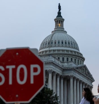 Primer cierre parcial del Gobierno de EEUU en siete años: decenas de [...]