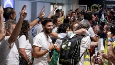 Los liberados de la flotilla denuncian "torturas" durante su detención: “Nos apuntaron a la cabeza y el corazón"
