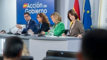 El Gobierno recrudece su ofensiva contra Ayuso como "ejemplo" de la mala gestión de los servicios públicos