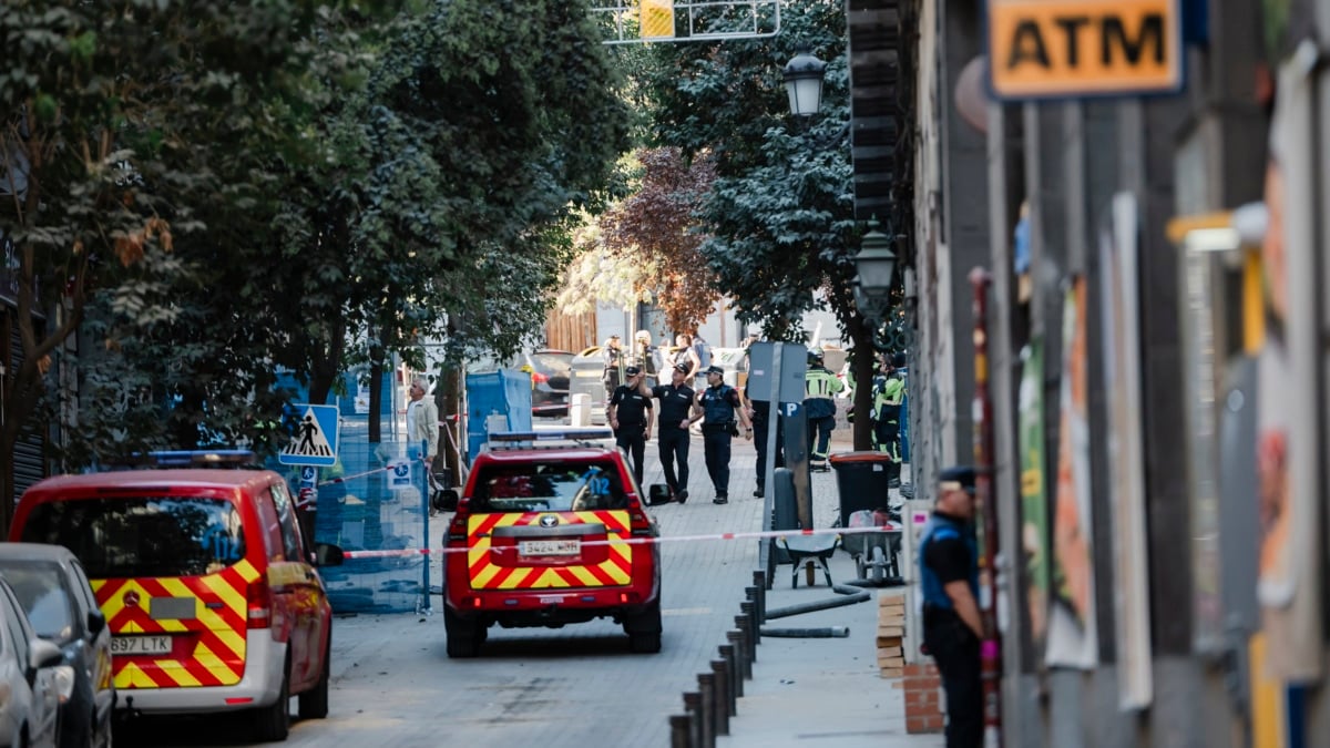 Estado del edificio derrumbado en la calle Hileras.