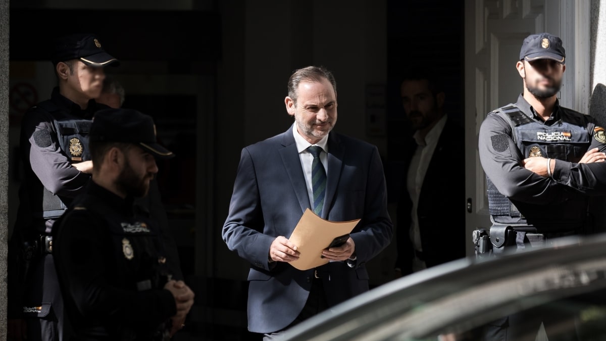 Aldama informa al Supremo que Ábalos pagó en 'b' parte de un local en Valencia