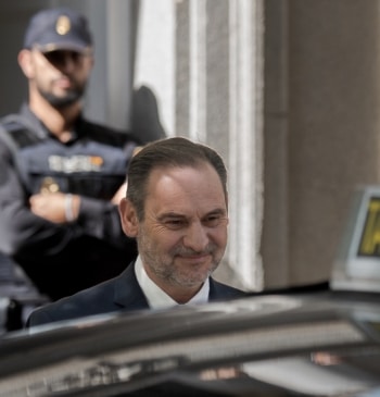 A Ábalos lo persiguen las chistorras, Goebbels y Greta Thunberg