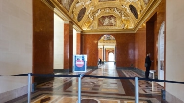 La presidenta del Louvre lamenta el robo de las joyas: "A pesar de nuestros esfuerzos, fracasamos"