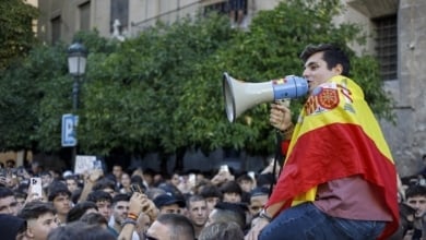 Amplio dispositivo policial en Granada ante la visita del activista Vito Quiles a la Facultad de Derecho