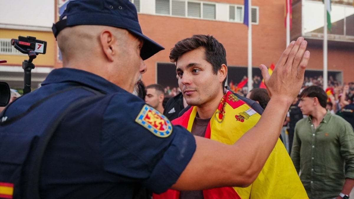 Dos detenidos en los disturbios en Pamplona por el acto suspendido de Vito Quiles