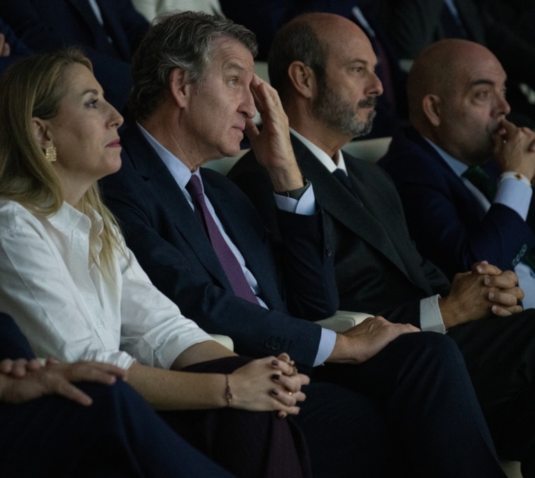 Feijoó propone "tarifa cero" de cotizaciones para nuevos autónomos durante el primer año