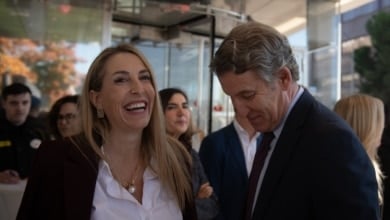 Guardiola basará su campaña en atacar a Vox y en la debilidad de Gallardo