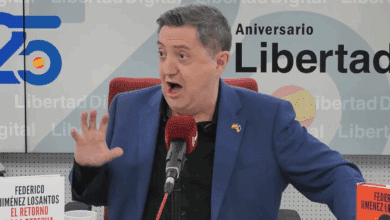 Jiménez Losantos se rinde ante Rosalía: "Lo que más me gusta es esa pinta de choni"