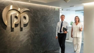 El PP niega que Ayuso esté en "rebeldía" por rechazar las "listas negras" de objetores del aborto: "Cumplimos la ley"