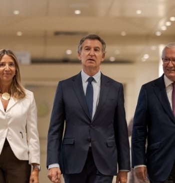 Una encuesta de Iván Redondo da la victoria a Sánchez, hunde al [...]