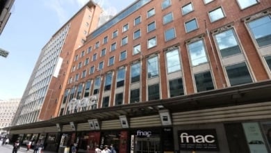 La Fnac de Callao reabre hoy sus puertas tras diez meses de obras: más espacios, música, libros y una gran fiesta de inauguración