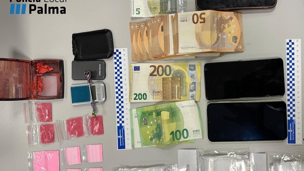 Droga y dinero intervenidos por la Policía Local