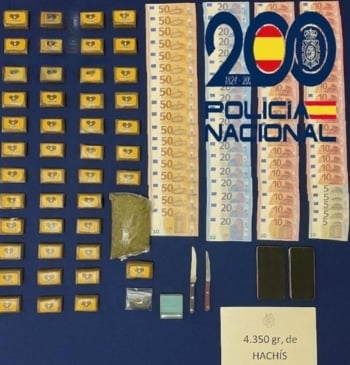 Detenido distribuidor de drogas en Versalles, Avilés