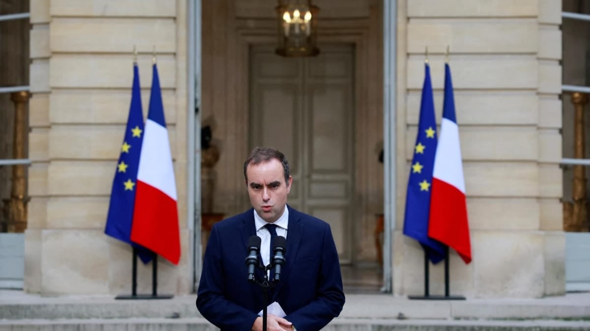 Macron encarga de nuevo a Lecornu formar gobierno en Francia