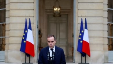 Macron encarga de nuevo a Lecornu formar gobierno en Francia
