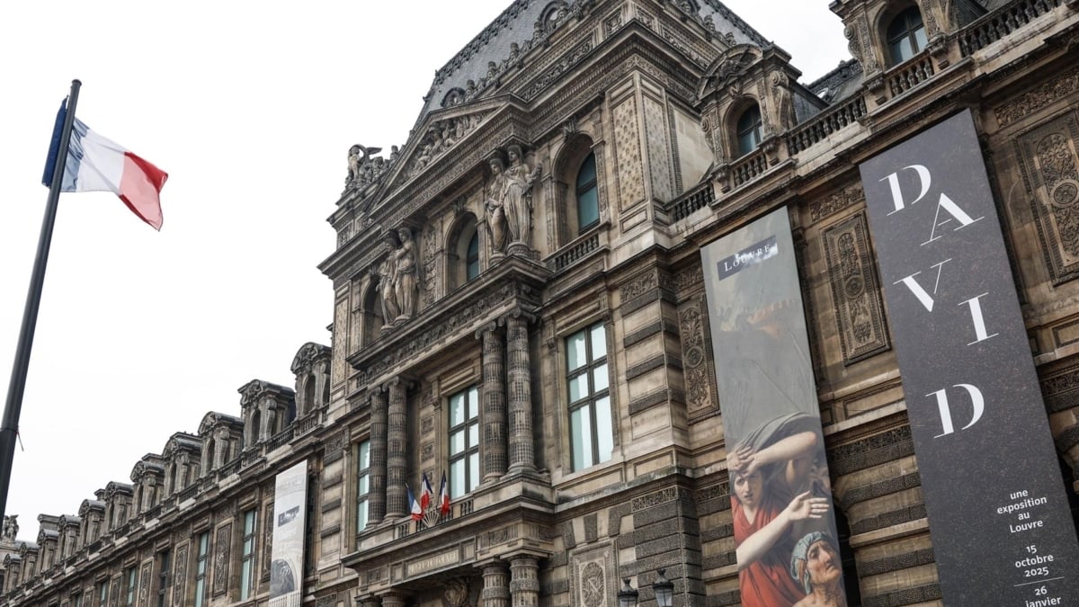 El honor de Francia en entredicho por la inseguridad de sus museos tras el robo del Louvre