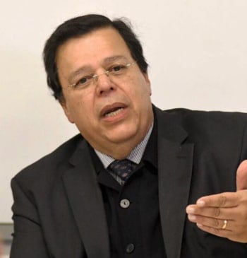 Un mediador en paro y un presidente atacado de los nervios