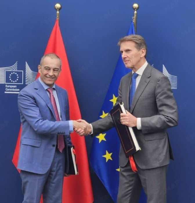 La UE y Marruecos firman el acuerdo agrícola negociado en secreto que [...]
