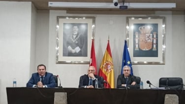 Un magistrado del Supremo alerta de la "politización" del Tribunal Constitucional y cree que debió esperar a Europa con la amnistía