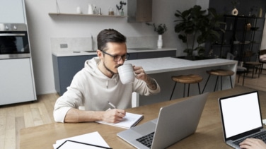 Teletrabajar sin cortes: la tarifa (y la red) que de verdad sirven para trabajar en casa