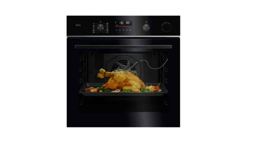 Horno de vapor AEG