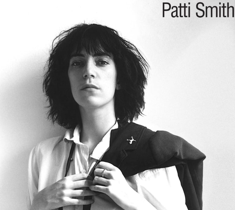 Patti Smith cabalga 'Horses' en el Teatro Real: cincuenta años del disco que cambió el pulso del rock