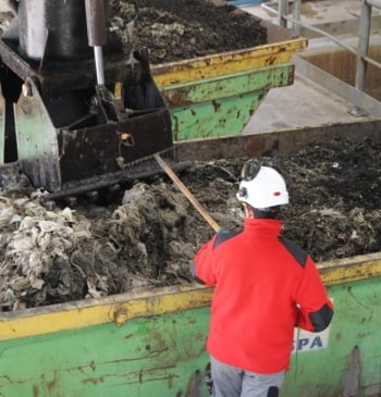 El gran problema que supone tirar toallitas, colillas o aceite por el [...]