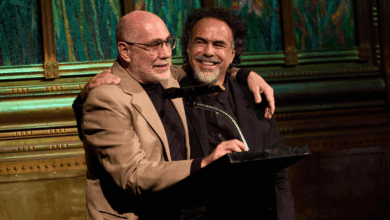 Iñárritu y Arriaga se reconcilian en el 25 aniversario de 'Amores perros': "Siempre fuimos hermanos"